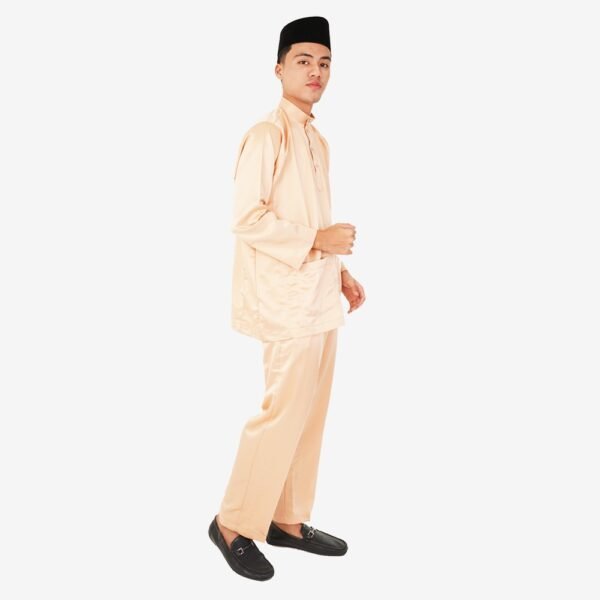 Baju Melayu Traditional BTC-1001 (Cream)