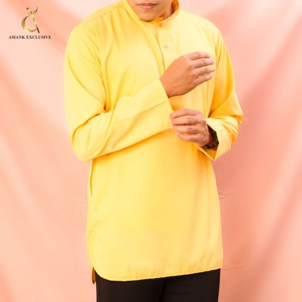 Kurta Lelaki Pale Yellow Slim-Fit Sedondon - AMK-8130